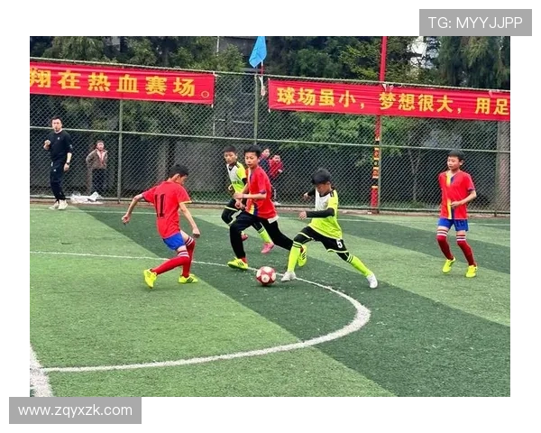 踢向宇宙的足球明星如何用梦想与努力征服星空与绿茵场 踢向宇宙的足球明星如何用梦想与努力征服星空与绿茵场