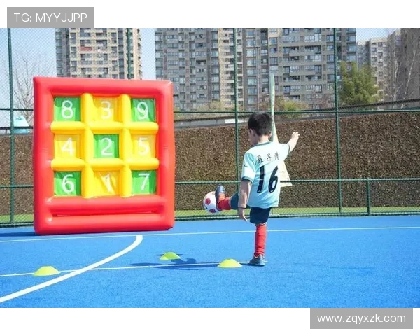 通过眼神识别足球明星的趣味挑战活动邀你一同参与体验精彩瞬间 通过眼神识别足球明星的趣味挑战活动邀你一同参与体验精彩瞬间