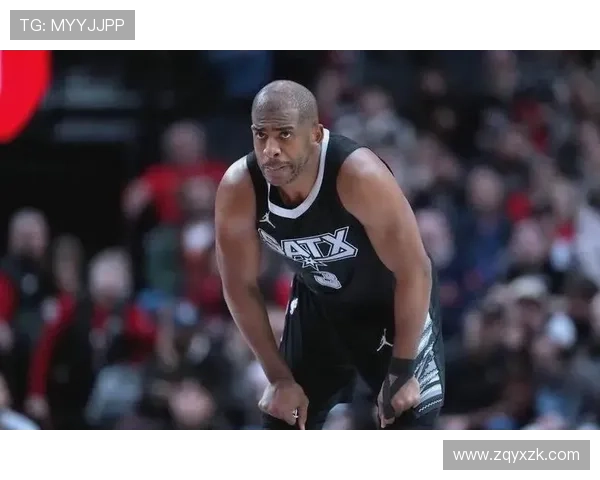 黑人足球明星保罗的精彩瞬间与职业生涯回顾图片展