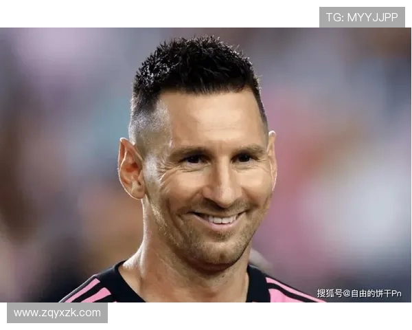 哪个足球明星的发型独特小辫子引发球迷热议和模仿潮流